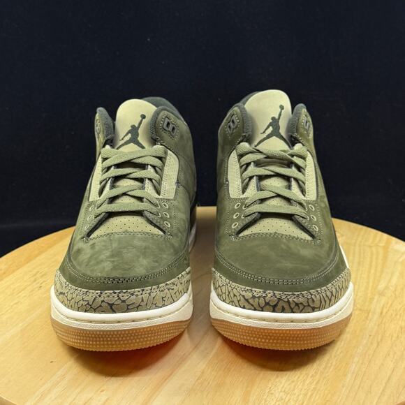 Air Jordan 3 Retro Family Affair Men's Size 9 Medium Olive/Sequoia DN3707-202 - Picture 7 of 10